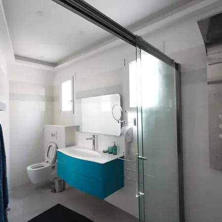 52m2 With Air Conditionners In Center Apartment